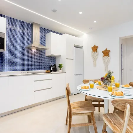 La Tortuga Azul C Puerto de la Cruz (Tenerife)